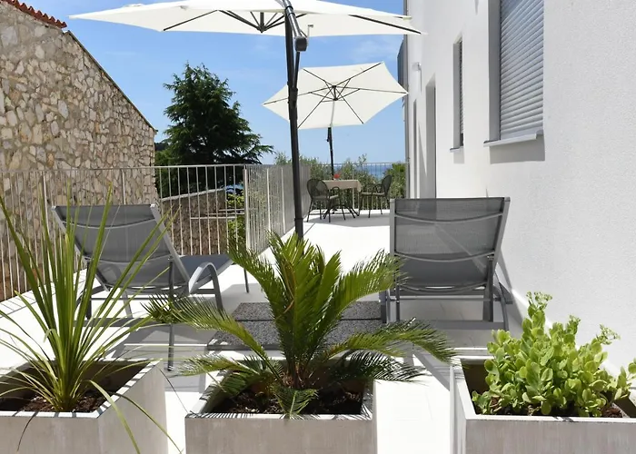 Buric House - Klasik And Mini Apartmán *